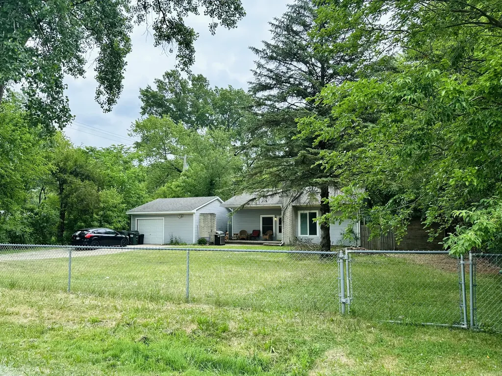 3505 Bendelow Road Rochester Hills City MI 48307