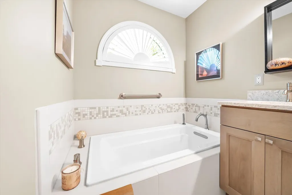 447 Sumark Way Ann Arbor City MI 48103