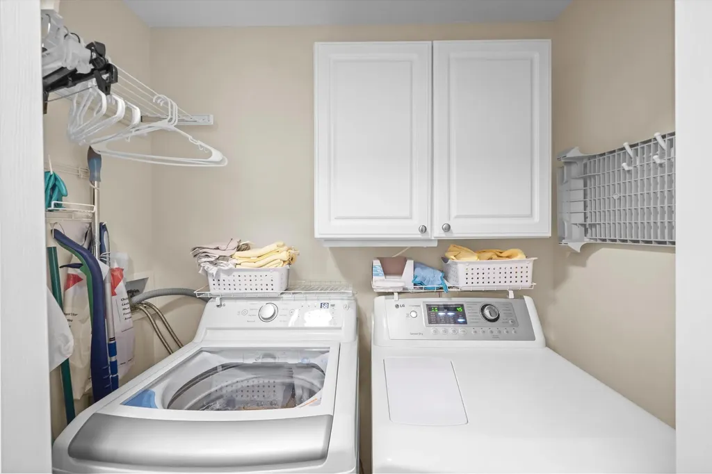 447 Sumark Way Ann Arbor City MI 48103