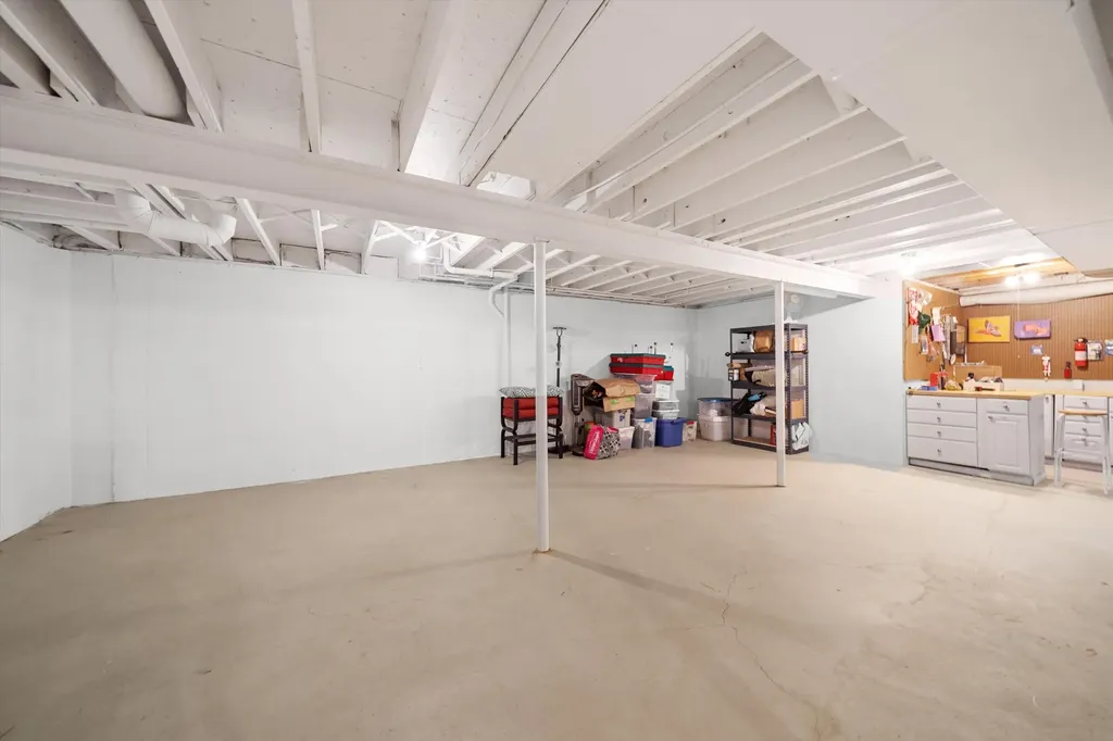 447 Sumark Way Ann Arbor City MI 48103
