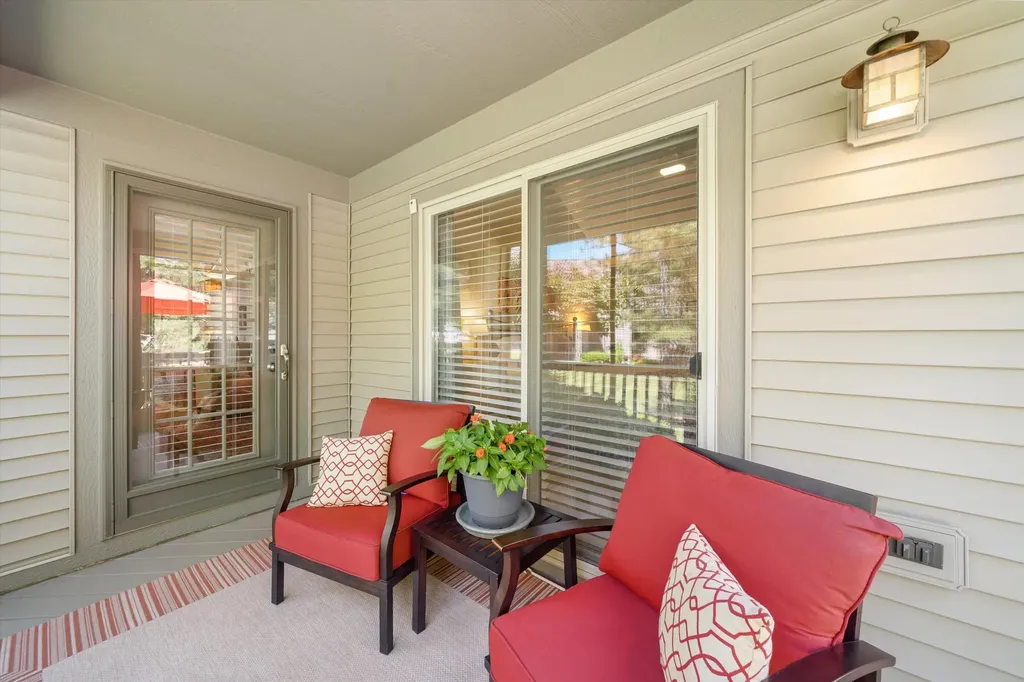 447 Sumark Way Ann Arbor City MI 48103