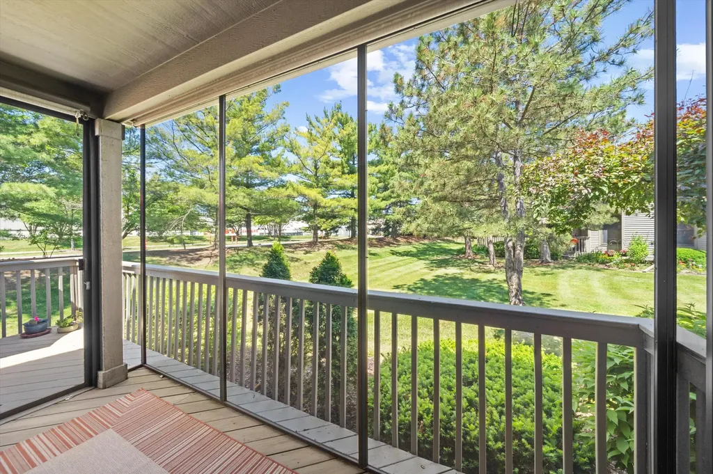 447 Sumark Way Ann Arbor City MI 48103