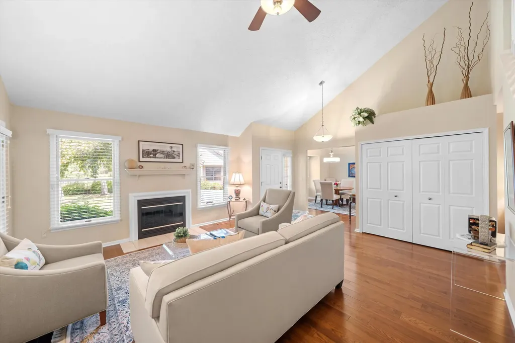 447 Sumark Way Ann Arbor City MI 48103