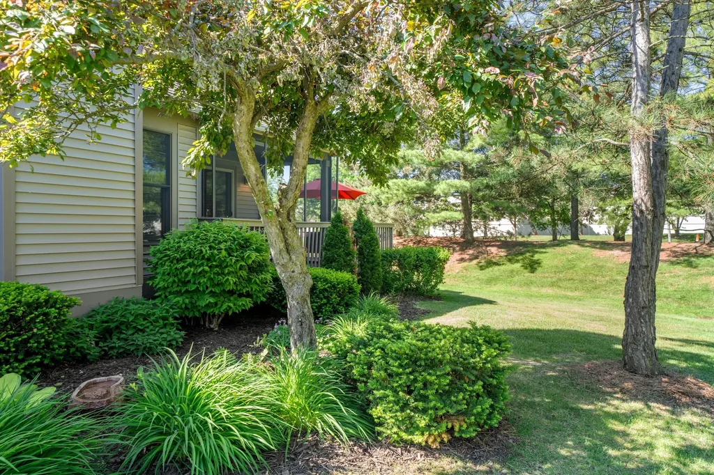 447 Sumark Way Ann Arbor City MI 48103