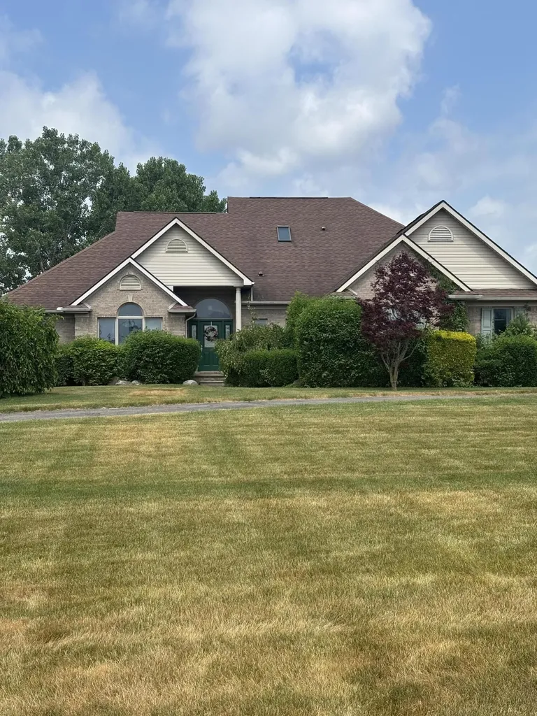 9216 Mirage Lake Drive York Charter Township MI 48160