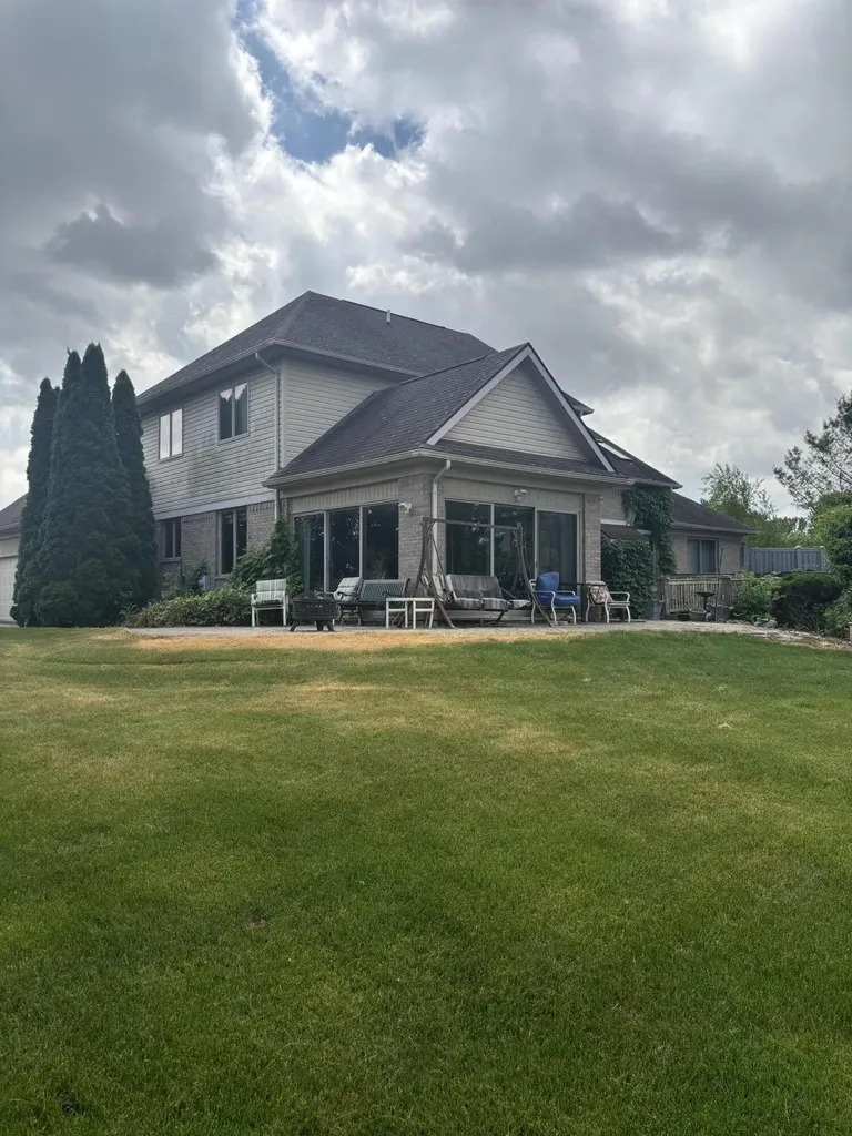 9216 Mirage Lake Drive York Charter Township MI 48160