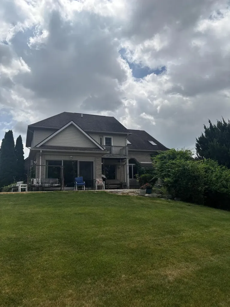 9216 Mirage Lake Drive York Charter Township MI 48160