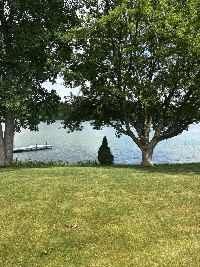 9216 Mirage Lake Drive York Charter Township MI 48160