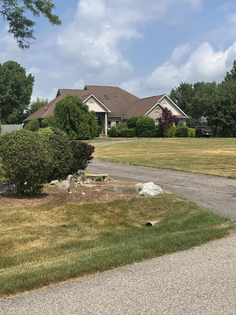 9216 Mirage Lake Drive York Charter Township MI 48160