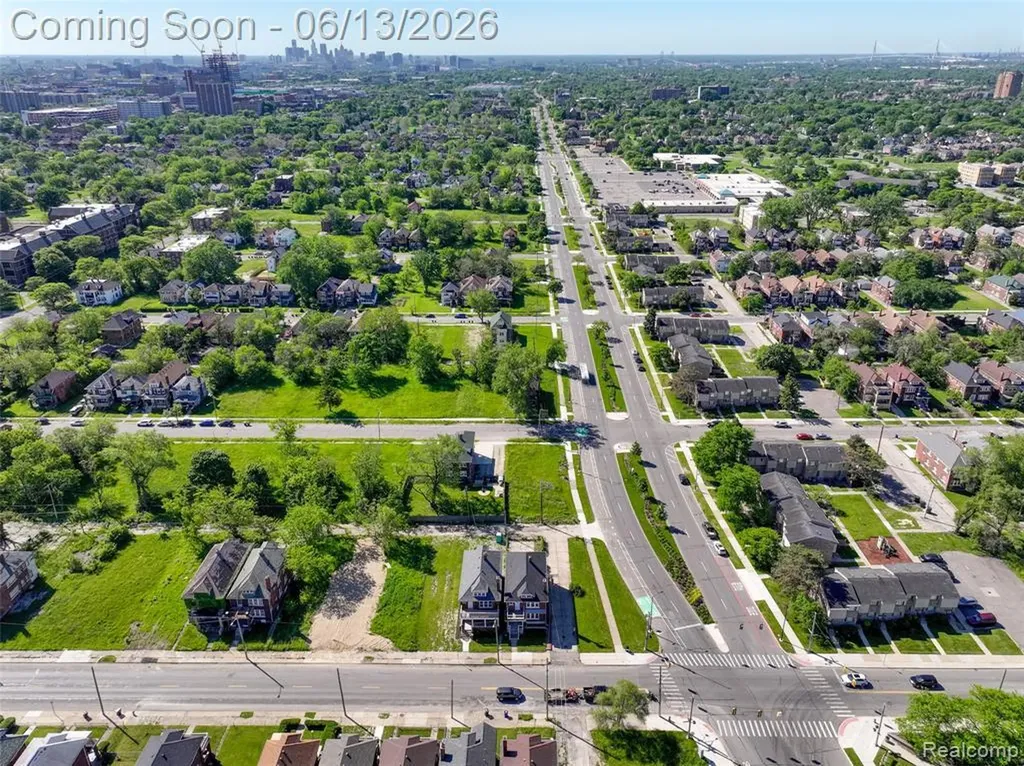 1735 Clairmount Avenue Detroit City MI 48206