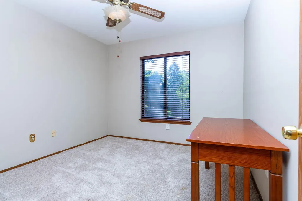 6718 Forest Park Drive Troy City MI 48098