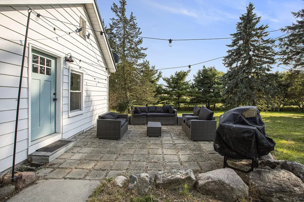 2960 Cedar Lake Road Marion Township MI 48843