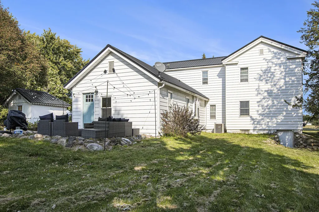 2960 Cedar Lake Road Marion Township MI 48843