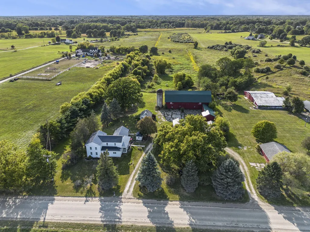 2960 Cedar Lake Road Marion Township MI 48843