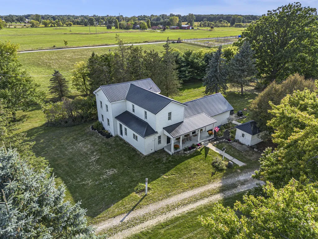 2960 Cedar Lake Road Marion Township MI 48843