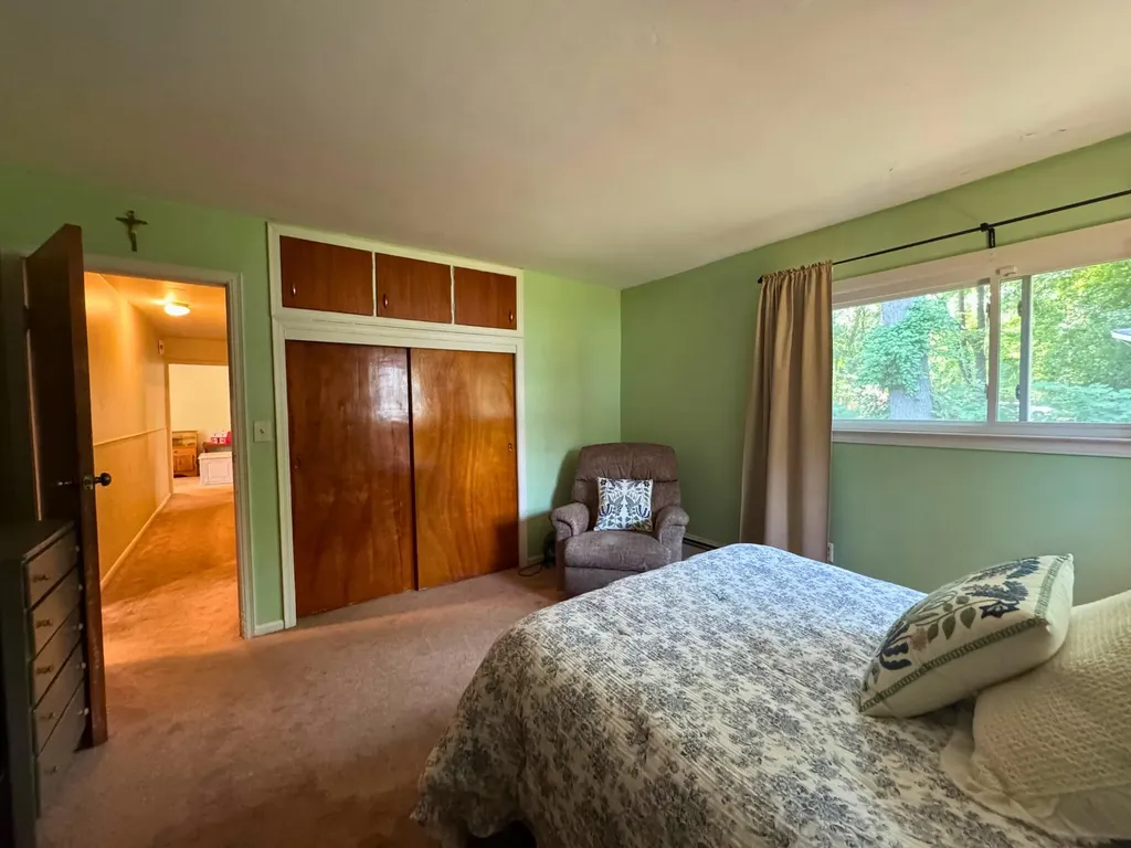 23591 Norcrest Drive Southfield City MI 48033