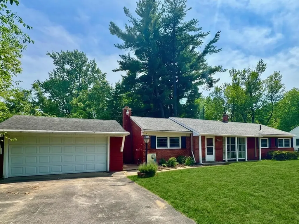 23591 Norcrest Drive Southfield City MI 48033