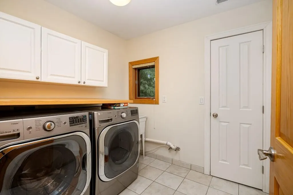 2135 Tuomy Road Ann Arbor City MI 48104