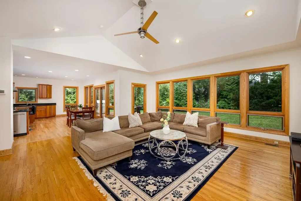 2135 Tuomy Road Ann Arbor City MI 48104