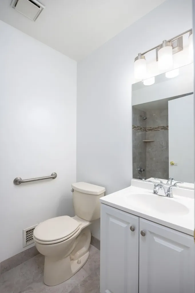 35907 Fierimonte Drive Clinton Charter Township MI 48035