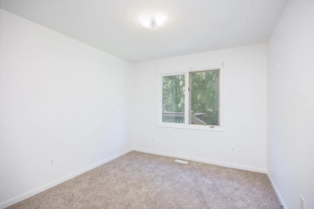 35907 Fierimonte Drive Clinton Charter Township MI 48035