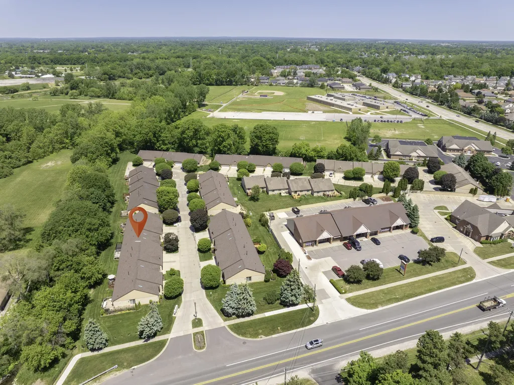 35907 Fierimonte Drive Clinton Charter Township MI 48035