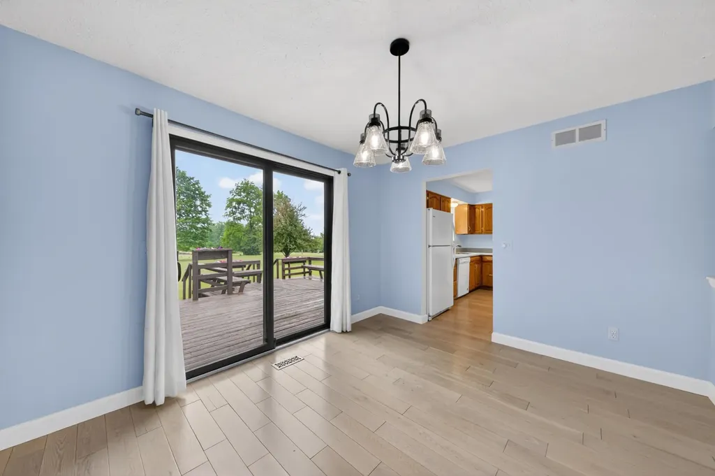 10311 Warner Road York Charter Township MI 48160