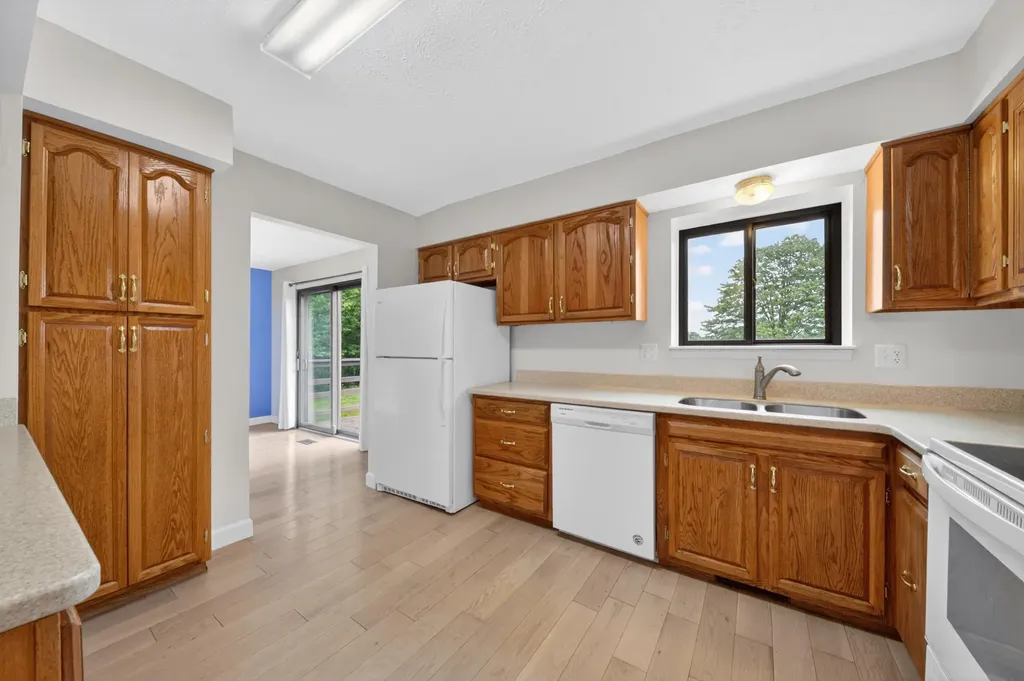10311 Warner Road York Charter Township MI 48160
