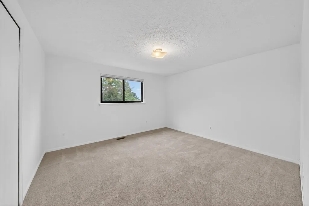 10311 Warner Road York Charter Township MI 48160