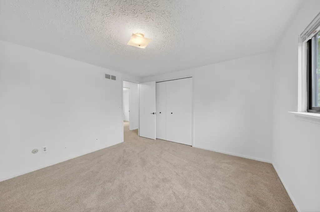 10311 Warner Road York Charter Township MI 48160