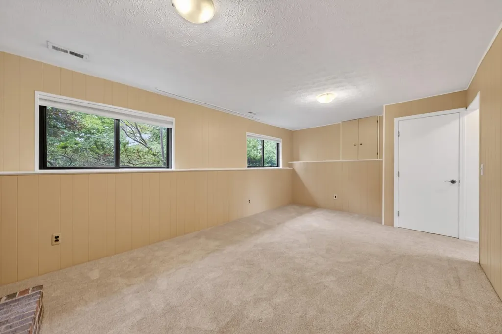 10311 Warner Road York Charter Township MI 48160