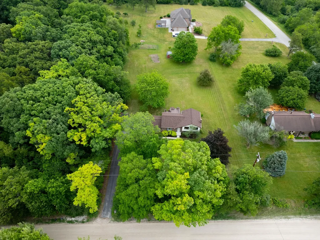 10311 Warner Road York Charter Township MI 48160