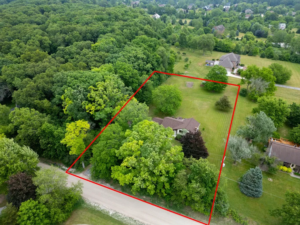 10311 Warner Road York Charter Township MI 48160