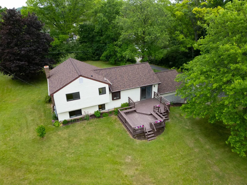 10311 Warner Road York Charter Township MI 48160