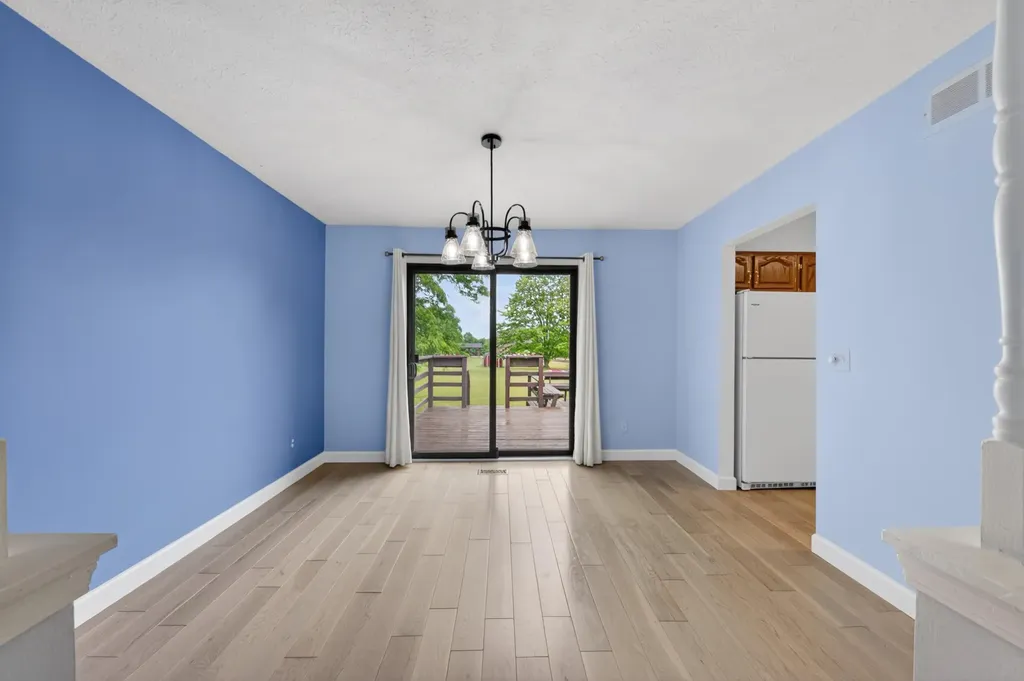 10311 Warner Road York Charter Township MI 48160
