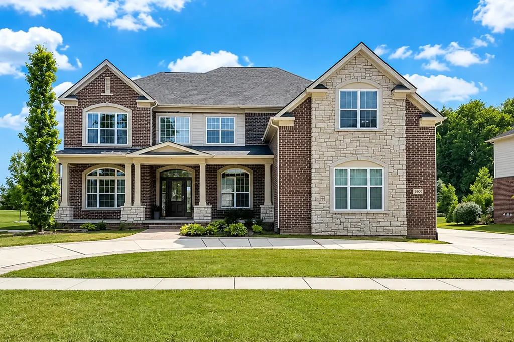 50443 Silverton Drive Canton Charter Township MI 48187