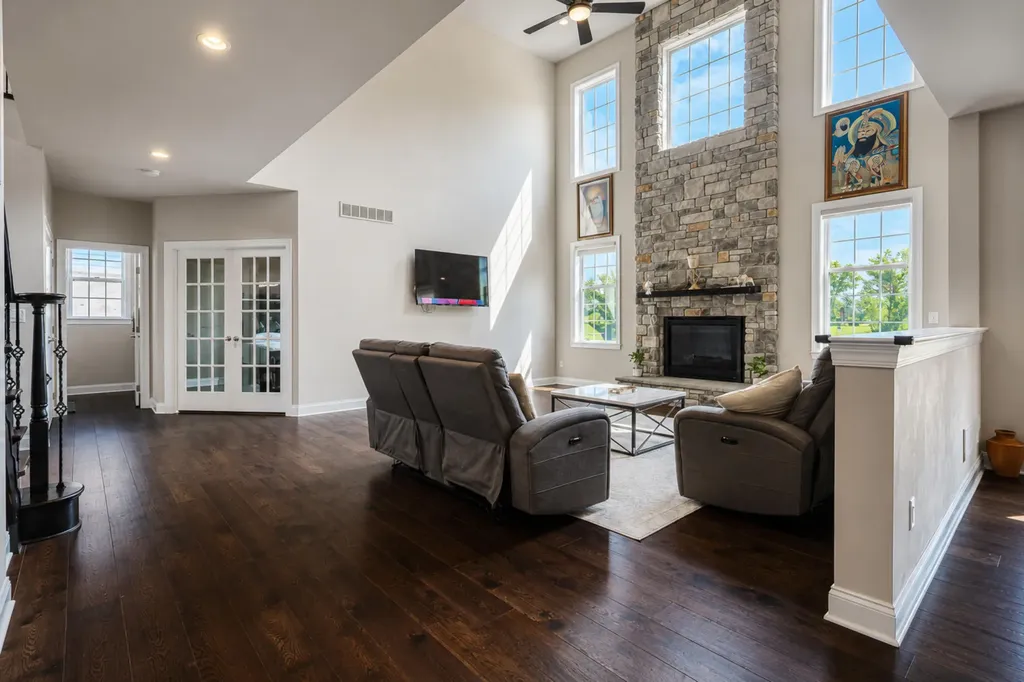 50443 Silverton Drive Canton Charter Township MI 48187