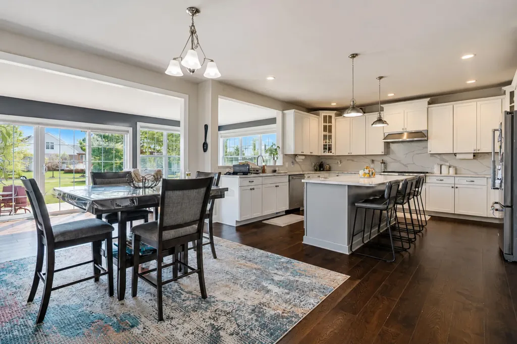50443 Silverton Drive Canton Charter Township MI 48187