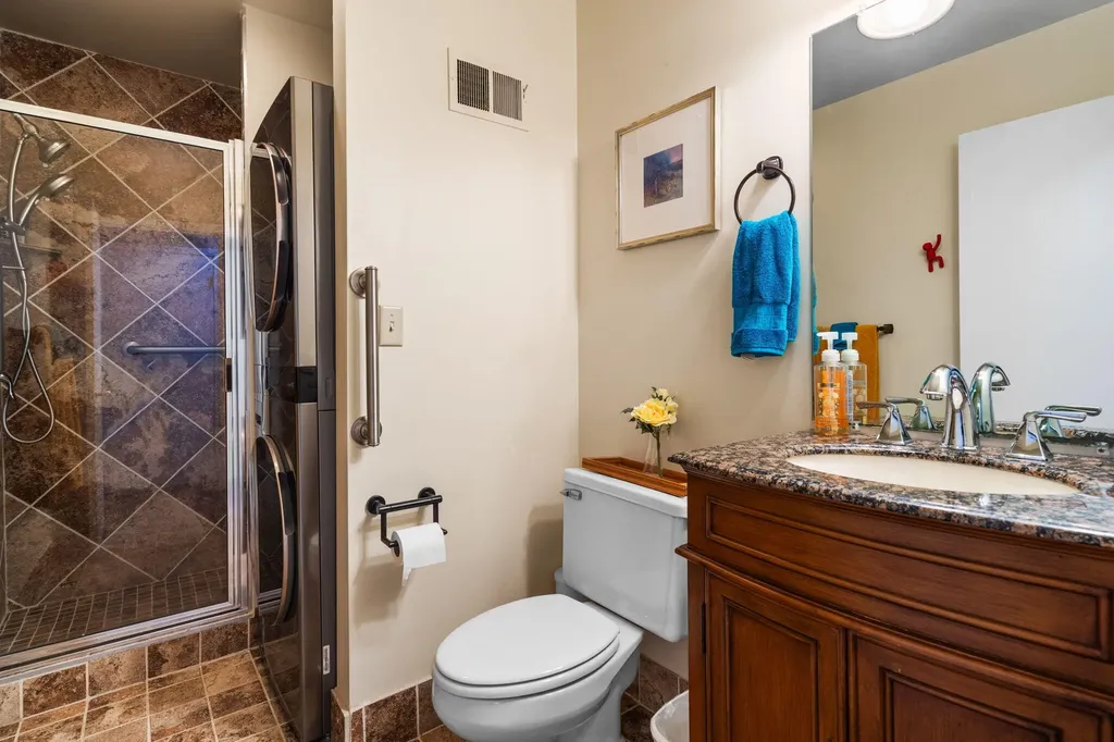 2202 Pine Grove Court Ann Arbor City MI 48103