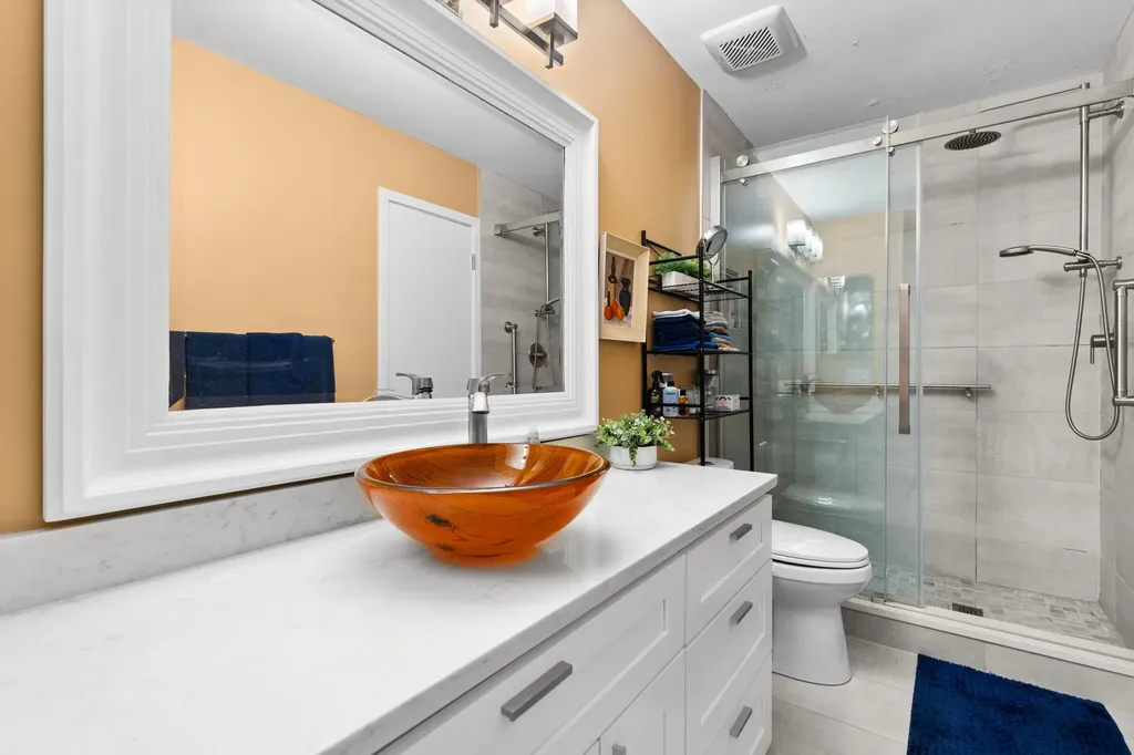 2202 Pine Grove Court Ann Arbor City MI 48103