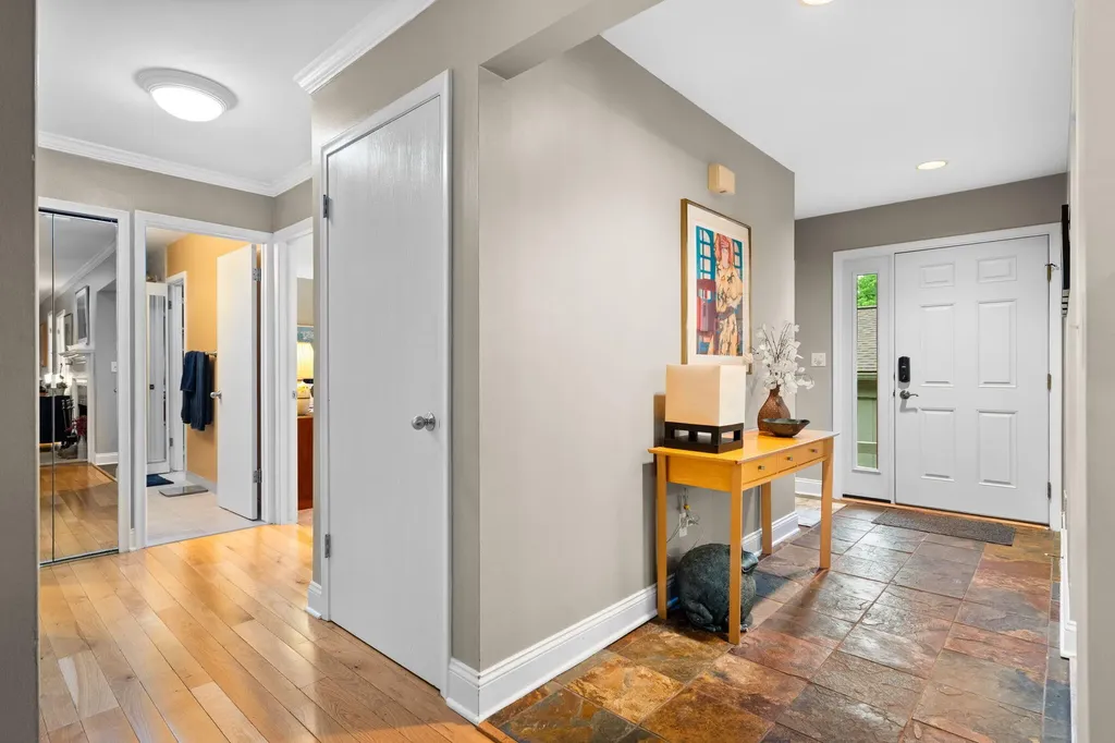 2202 Pine Grove Court Ann Arbor City MI 48103