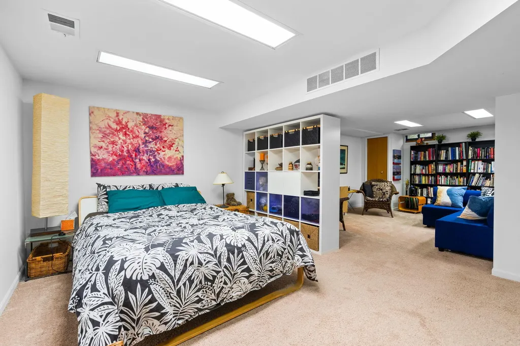 2202 Pine Grove Court Ann Arbor City MI 48103