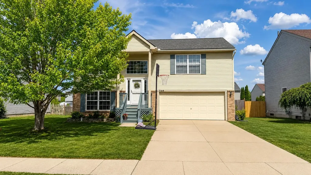 7169 Royal Troon Drive Ypsilanti Charter Township MI 48197