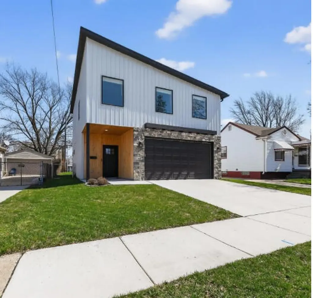 23112 Vassar Avenue Hazel Park City MI 48030