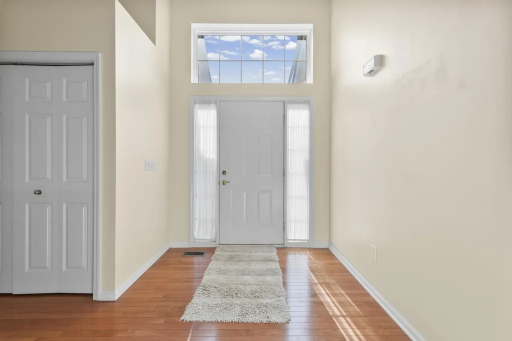 28061 Tremonte Drive Lyon Charter Township MI 48165