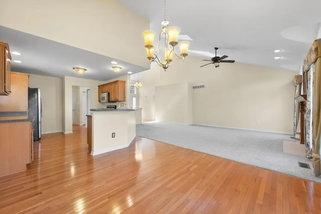 28061 Tremonte Drive Lyon Charter Township MI 48165