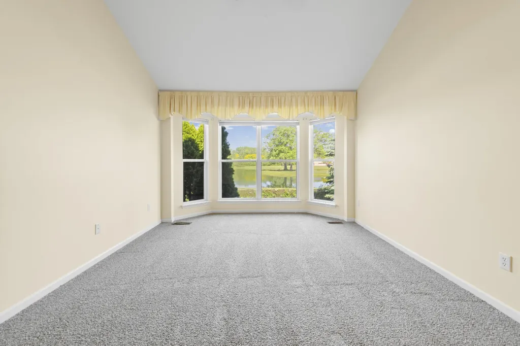 28061 Tremonte Drive Lyon Charter Township MI 48165