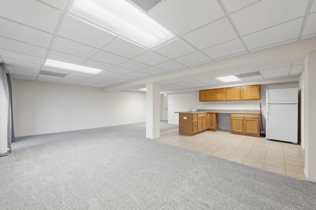 28061 Tremonte Drive Lyon Charter Township MI 48165