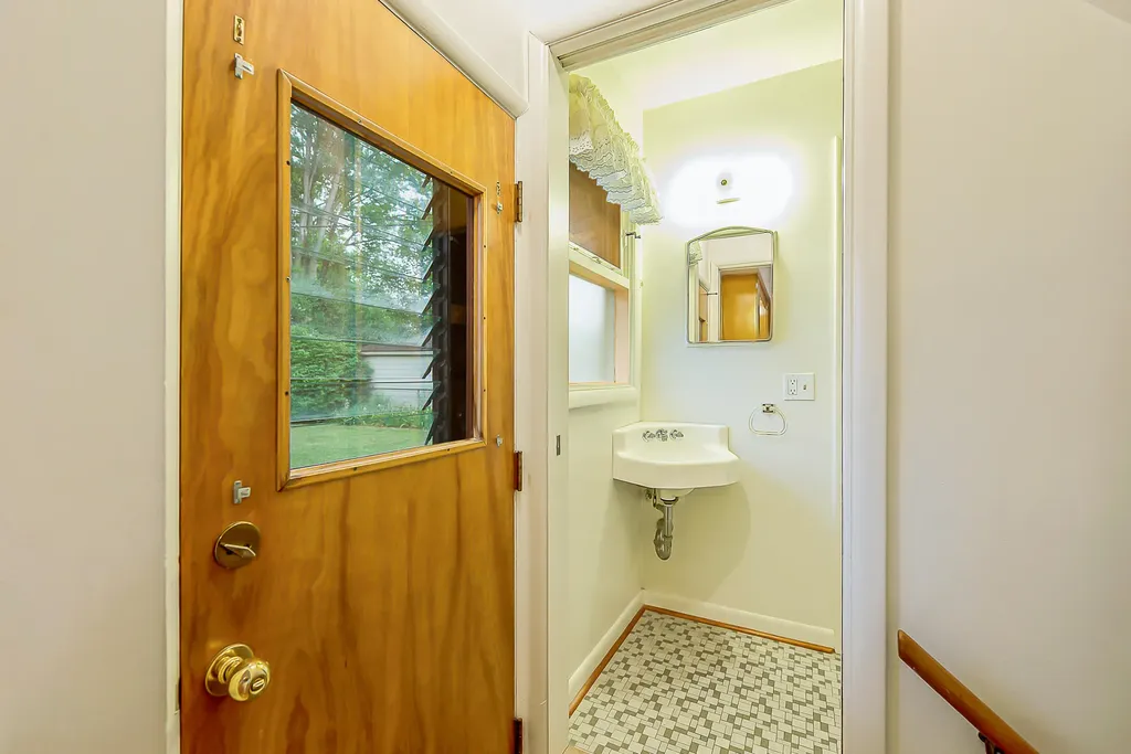 1210 Arella Boulevard Ann Arbor City MI 48103