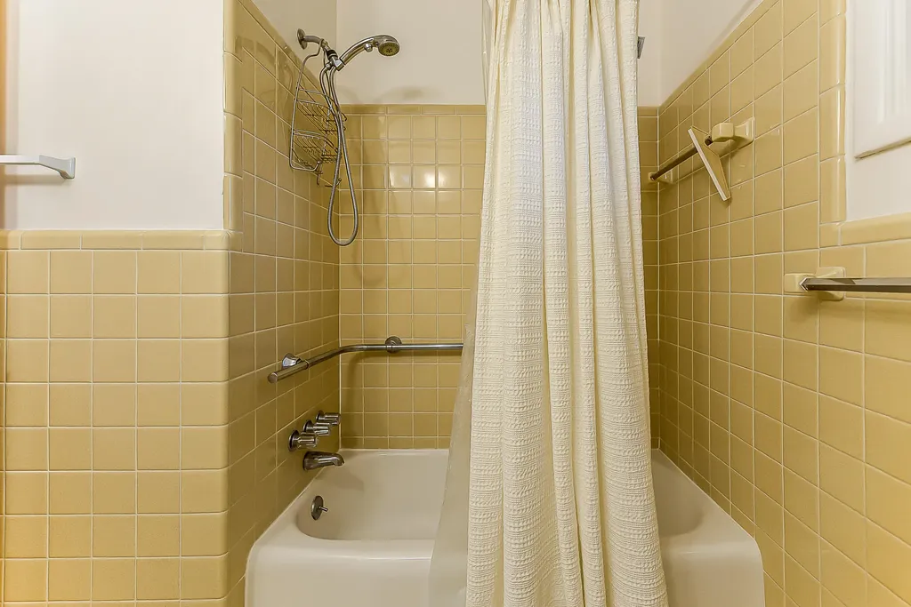 1210 Arella Boulevard Ann Arbor City MI 48103